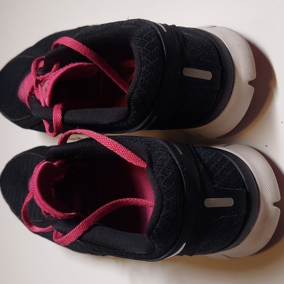 Nike Flex 2013 Running Sneakers Shoes Black and Pink Size 9.5 - Picture 4 of 10